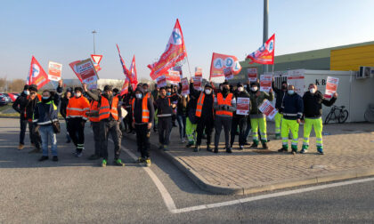 Lo sciopero alla Coop di Vercelli prosegue