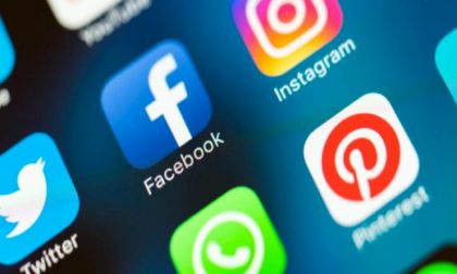 WhatsApp e Instagram down: impossibile inviare messaggi e aggiornare i feed