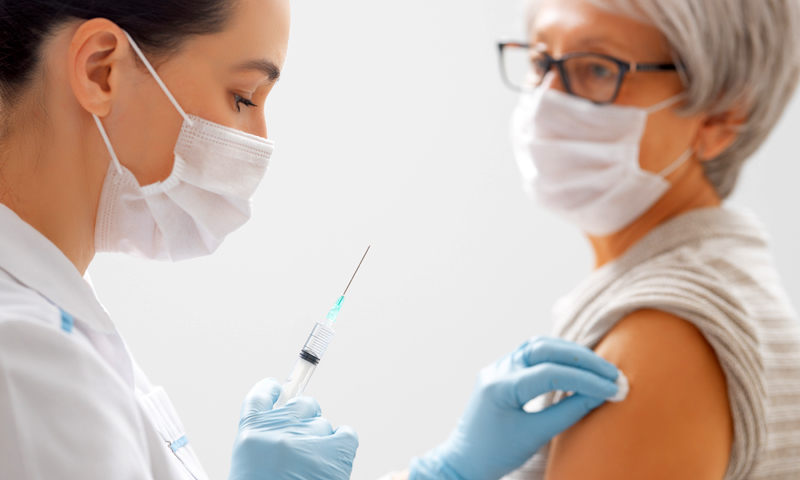 Vaccini Piemonte: finalmente abbattuto il muro delle 20.000 dosi al giorno