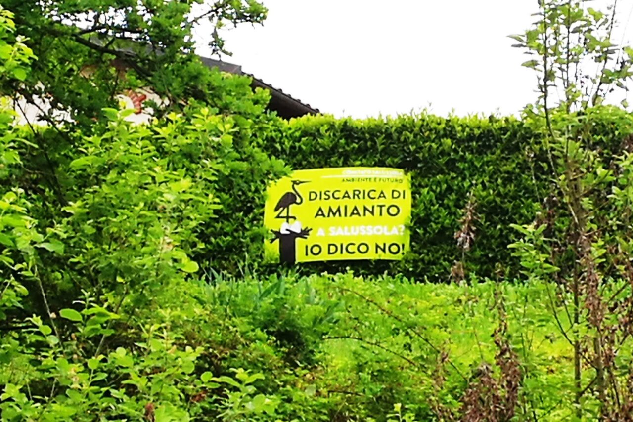 Santhià: “la discarica di amianto del Brianco nel recovery plan è demenziale”