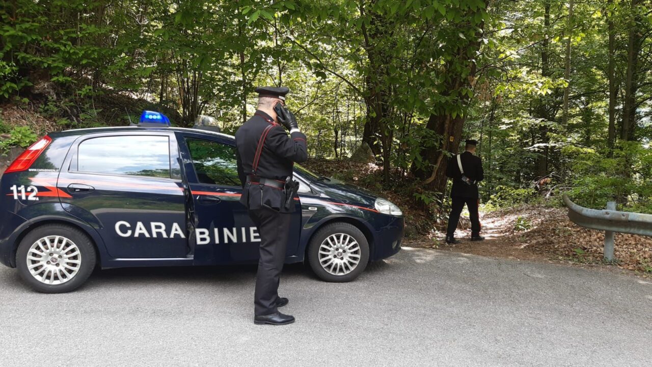 Scopa, Giro d’Italia: Carabinieri all’inseguimento dei ladri prima del passaggio dei ciclisti