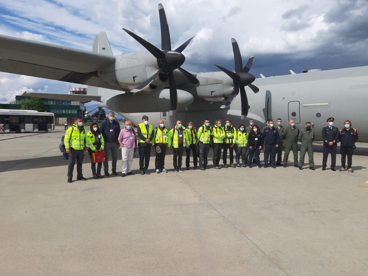 Maxiemergenza Covid: partita da Torino la delegazione italiana per l’India