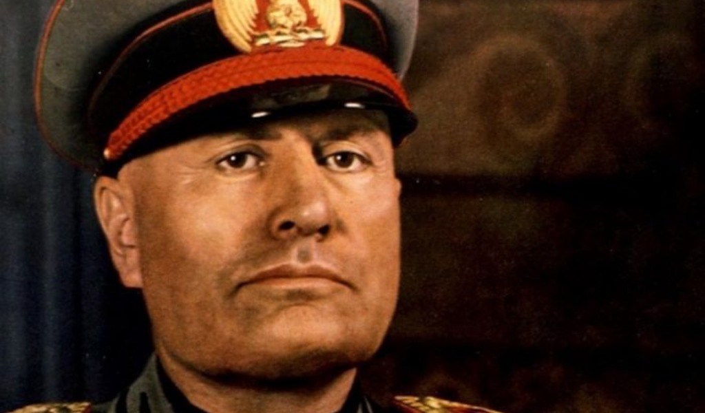 Il duce resta cittadino onorario di Pezzana lo ha deciso il Consiglio Comunale