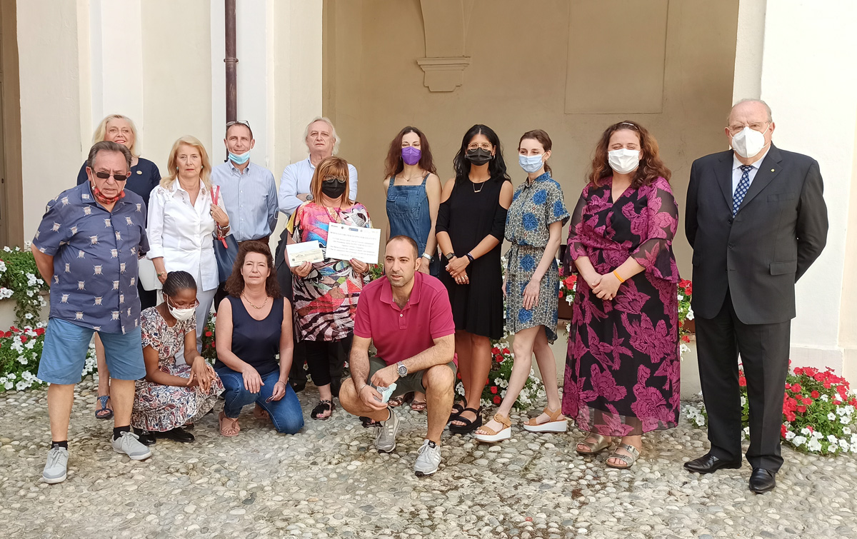 I club service cittadini al fianco di Diapsi