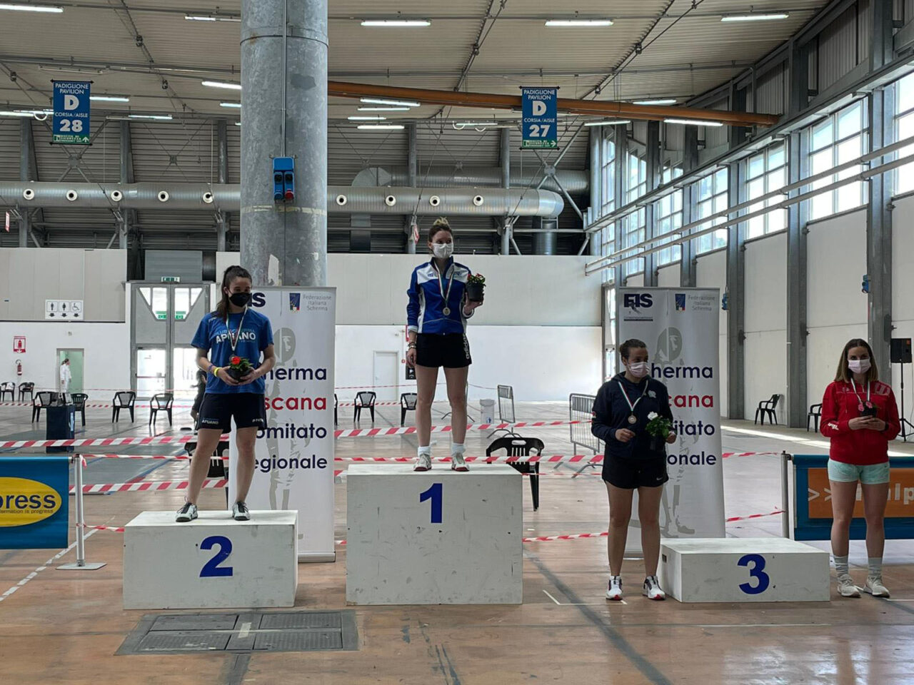 Alice Cometti sul podio della seconda prova del Campionato Italiano Master di Carrara