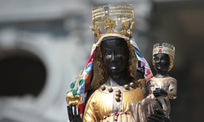 Oropa: in 1500 alla V Centenaria Incoronazione della Madonna Nera - Fotogallery