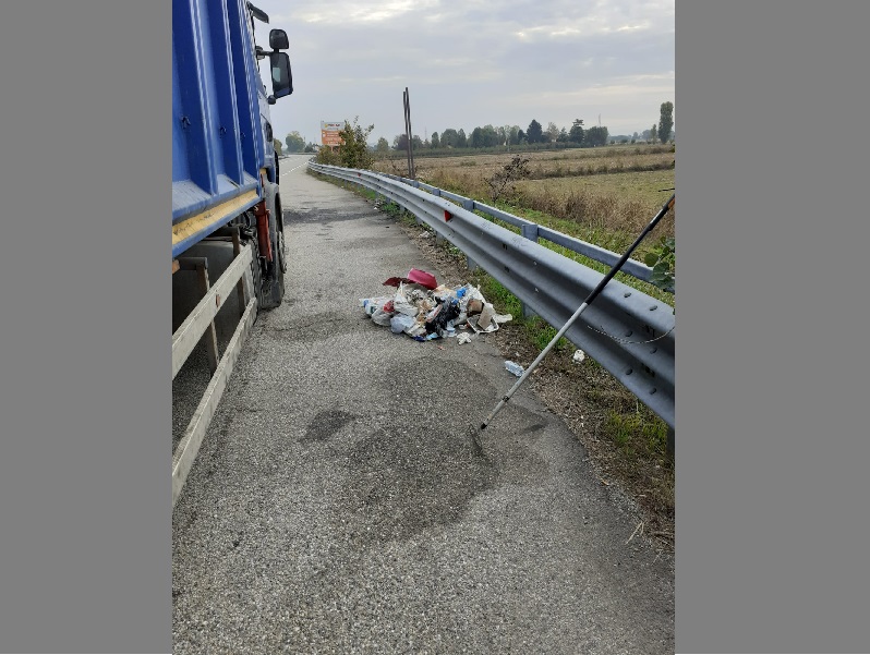 Pulizia a lato delle strade provinciali