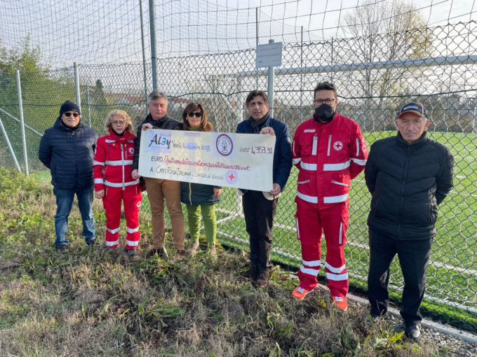 Donazione Alberto Dalmasso ONLUS e G.S.D. Eusebio Castigliano Calcio alla Cri Vercelli