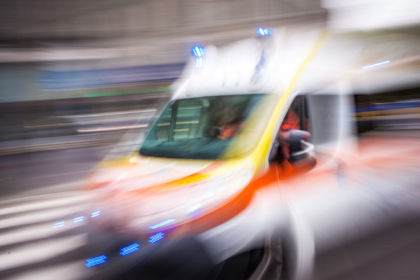 Incidente mortale nella notte: un motociclista 43enne perde la vita a Borgo d’Ale