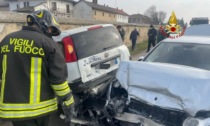 Tamponamento a Caresanablot: gravi danni alle vetture