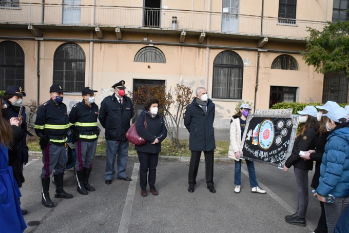 Studenti dell’Istituto G. Ferrari a “lezione” di legalità in Questura