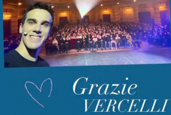 Una serata magica e ricca di colpi di scena: grande successo per lo spettacolo di Luca Bono al Civico