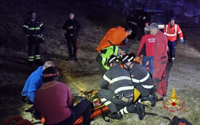Cade in un dirupo vicino a casa: donna valsesiana finisce in ospedale