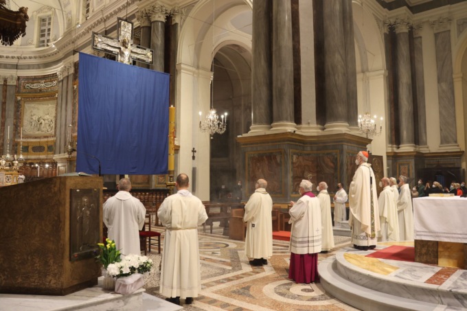 Scoprimento del Cristo: in Duomo tanti fedeli