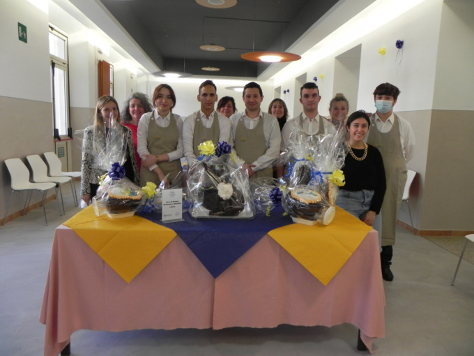 L’arte gastronomica made in Ciofs all’asta pro Ucraina