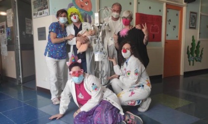 Il Pianeta dei clown dona un C-Pap alla Pediatria