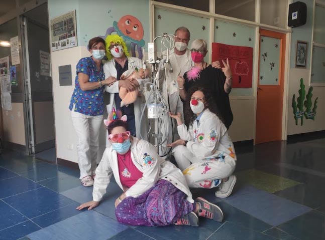 Il Pianeta dei clown dona un C-Pap alla Pediatria