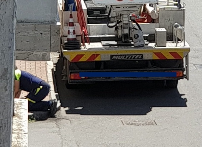 Senza corrente per quasi sei ore in un tratto di Via Tripoli