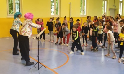 Spettacolo teatrale alla Primaria di Bianzè