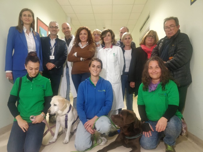 Pet therapy in Psichiatria: al via il servizio sperimentale al S.Andrea