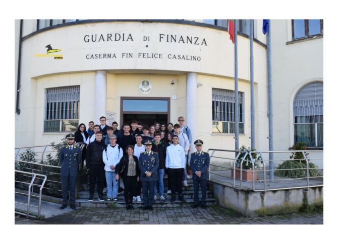 Guardia di Finanza di Vercelli e Istituto Agrario Galileo Ferraris uniti per la Giornata dell’Unità Nazionale e delle Forze Armate