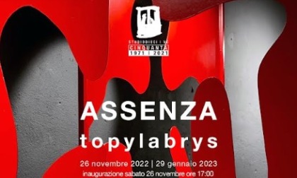 Assenza: a Studio Dieci le creazioni dell'artista milanese Topylabrys