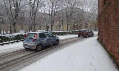 Nevicata: strade provinciali non pulite, diversi incidenti