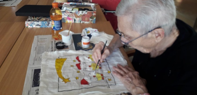 Successo per il progetto “Borsette in Rsa”