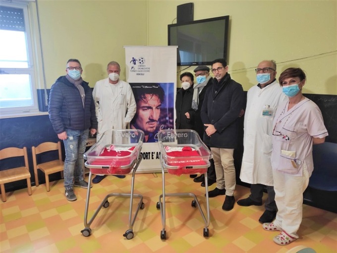 Grazie al Memorial Mero consegnate due culle all’ospedale di Vercelli