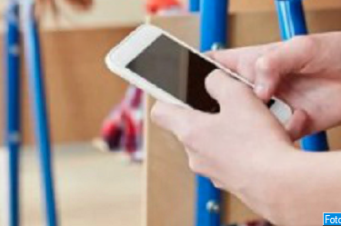 Cellulari vietati in classe? Il divieto c’era già