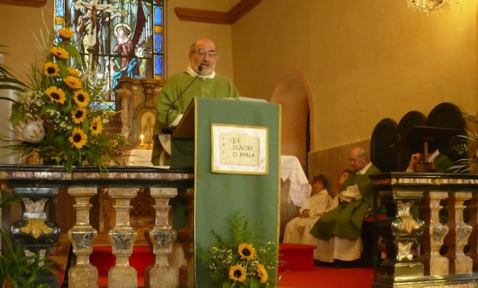 Ricordando don Augusto: quando divenne parroco a Caresanablot