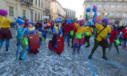 Buona la prima: grande entusiasmo per la sfilata a Vercelli