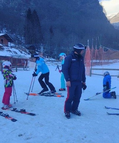 “Lezione” dei Carabinieri sui rischi sulle piste da sci