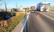 Scontro con un trattore: automobilista ferito sulla strada per Palestro