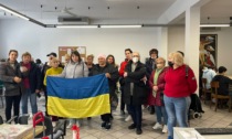 Un minuto di silenzio per l'anniversario d’inizio della guerra in Ucraina