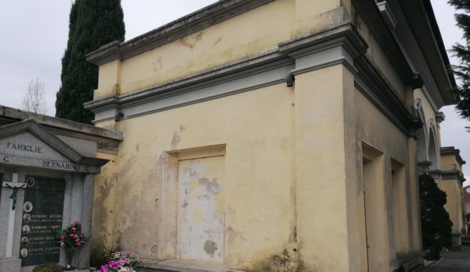 Cimitero dei Cappuccini: si sono portati via le grondaie
