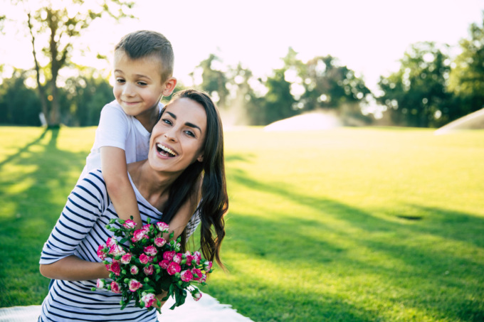 Wow, che spettacolo di mamma! Fatele gli auguri su Notizia Oggi Vercelli