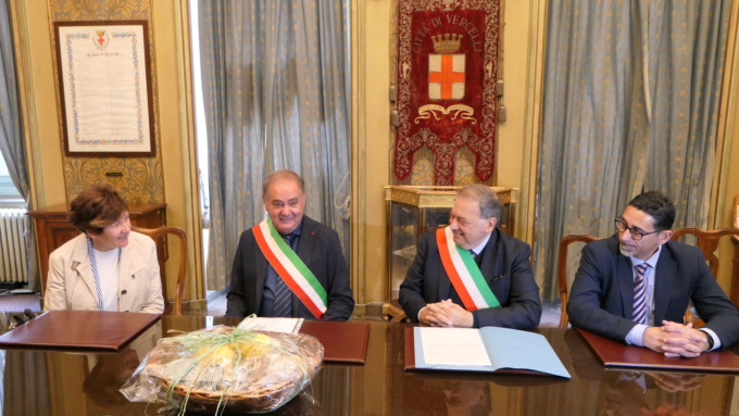 Vercelli-Cetraro: amicizia nel nome di Faini e della fisarmonica