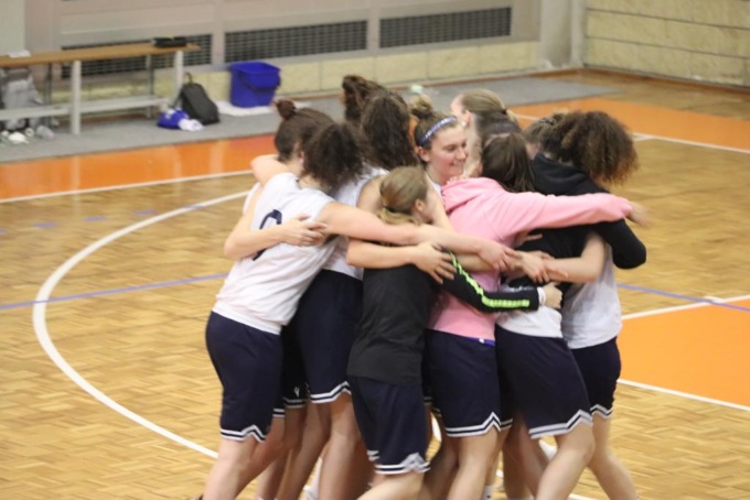 Successo per la Pfv under 19 al torneo Pink Basket