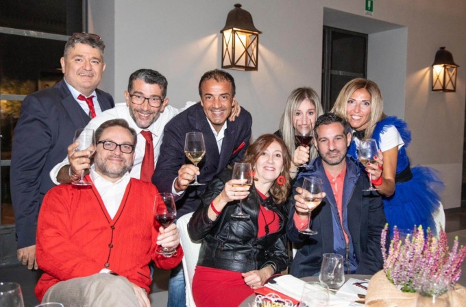 Ex compagni di classe uniti per sostenere l’Itis di Santhià