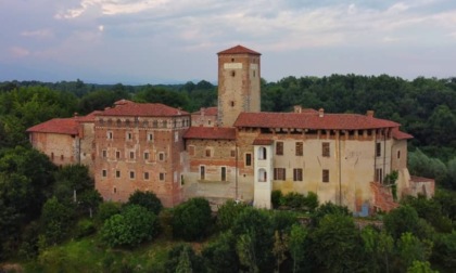 Protagonisti vercellesi al castello di Massazza per un evento Salone del Libro