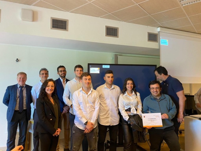 Studenti di Santhià ai vertici della RomeCup sulla robotica
