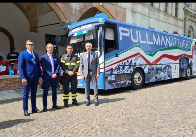 A lezione di sicurezza stradale con la Polizia di Stato
