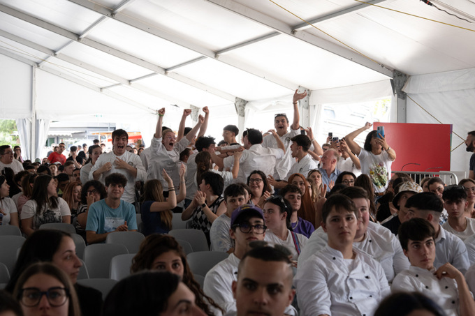 La quarta A Enogastronomia dell’Alberghiero di Trino fra le migliori al Cooking Quiz