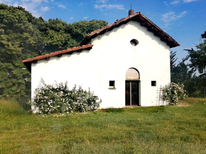 Rischio infiltrazioni d’acqua nella chiesa millenaria di Borgo d’Ale