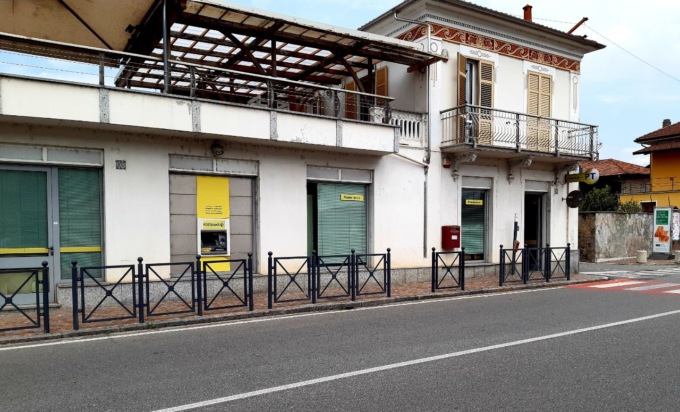 Restyling dei marciapiedi in via Matteotti a Borgo d’Ale