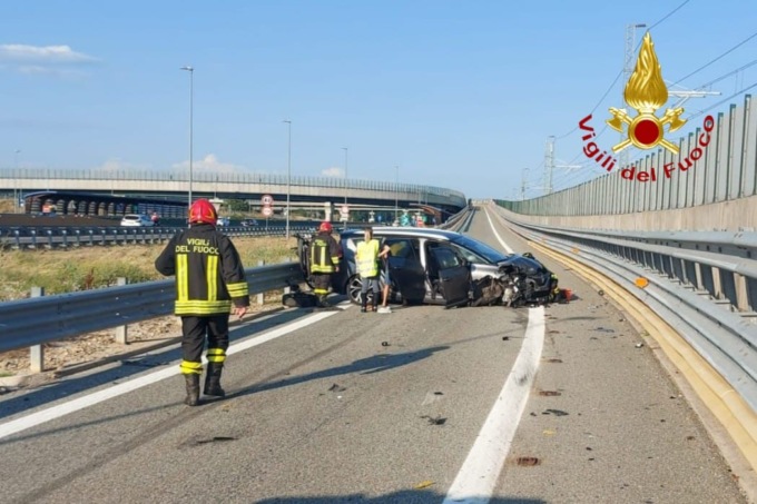 Incidente stradale sull’A4 in zona Balocco: tre feriti