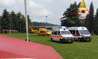 Scontro tra auto e moto a Serravalle: due feriti in codice rosso