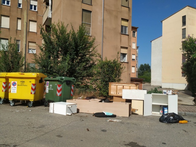 Via Udine, sempre peggio…
