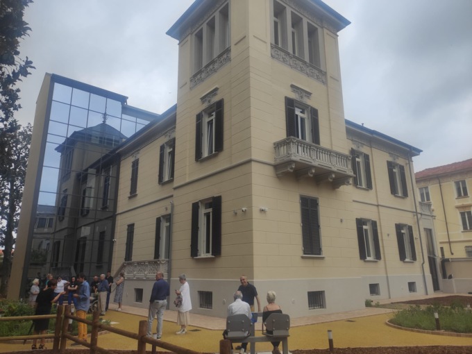 Un aiuto per i malati di Alzheimer con il nuovo centro diurno “Le magnolie” di Vercelli